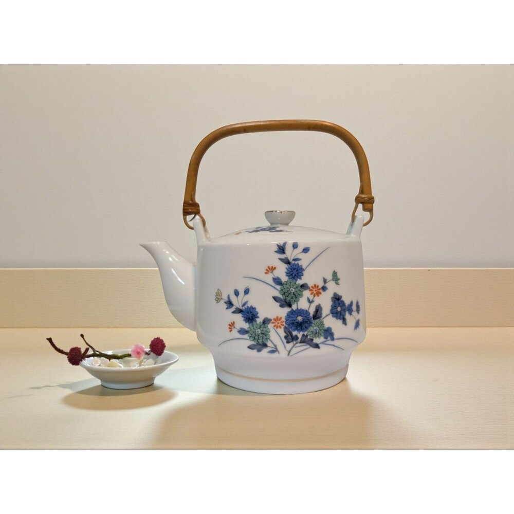 Otagiri OMC Fine Porcelain Vintage Japanese Teapot